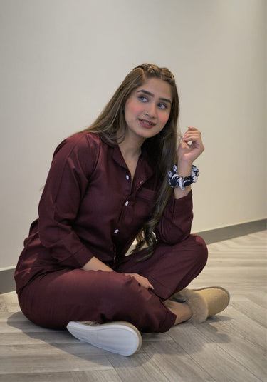 Solid Plum Marina Premium